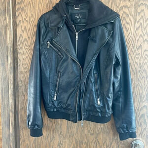Black Leather Coat with‎ Sweatshirt L